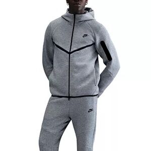 NIKE Tech Fleece Full-Zip Hoodie Gray Black Accents Size L